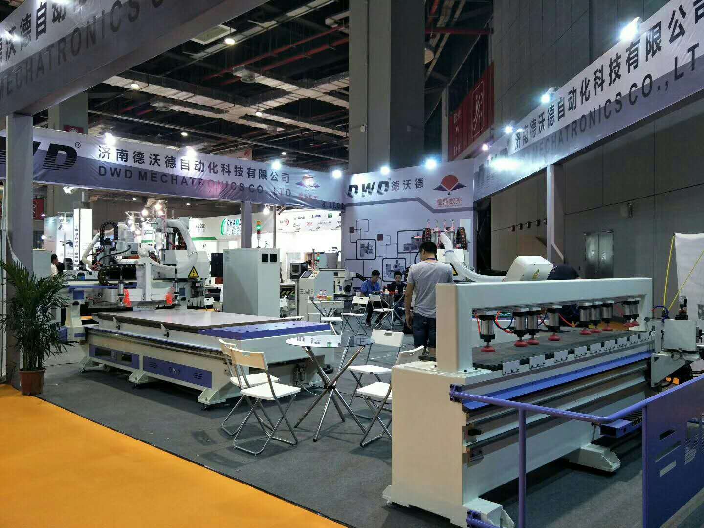 柜門開料機現今朝會不會被淘汰,它的作用還有多大